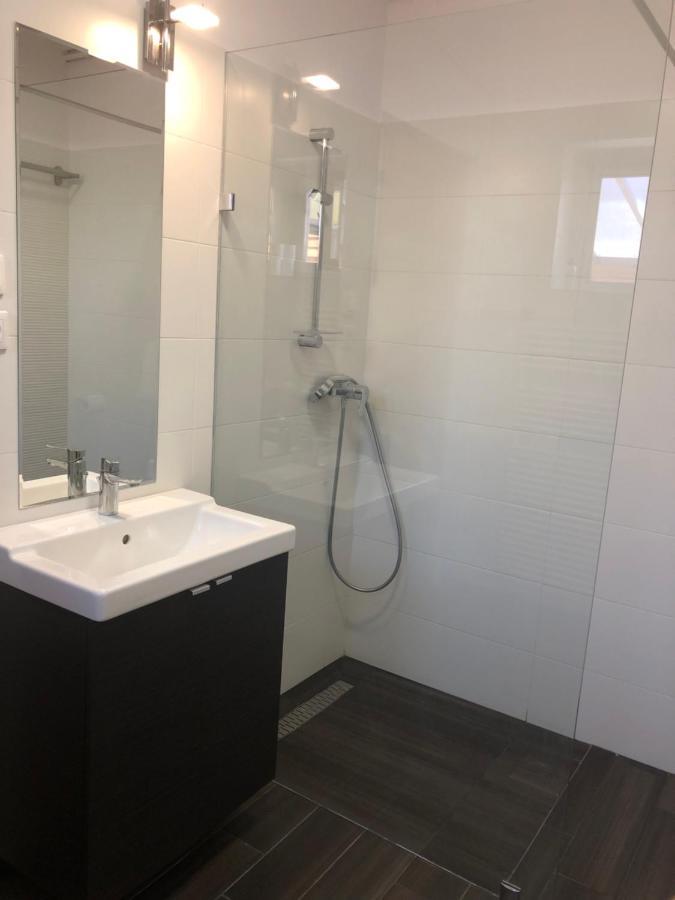 Hullam Apartman Balatonlelle Exterior foto